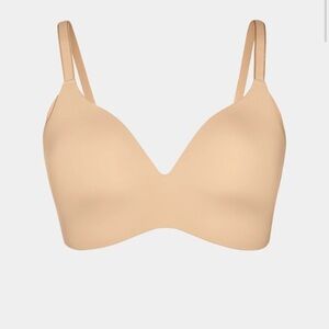 Knix Wingwoman contour bra NWT